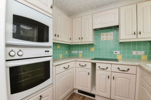 KITCHEN- click for photo gallery